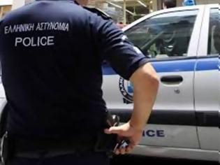 Φωτογραφία για Πάτρα: Χειροπέδες σε ανήλικους που πήγαν να κλέψουν καφενείο