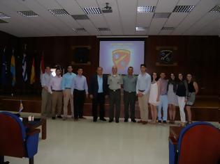 Φωτογραφία για Eπίσκεψη καθηγητών και σπουδαστών του Ελληνοαμερικάνικου ινστιτούτου στο ΠΒΚ