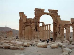 Φωτογραφία για Με δορυφόρους θα παρακολουθεί η UNESCO τα μνημεία που απειλεί το ISIS