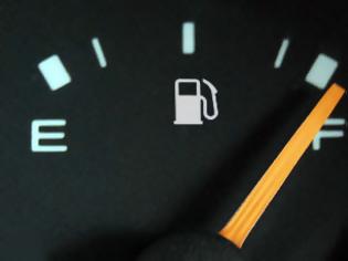 Φωτογραφία για Τέσσερις απλές συμβουλές για να κάνετε οικονομία στη βενζίνη...