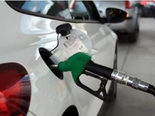 Φωτογραφία για Oι βενζινοπώλες διαμαρτύρονται επειδή τους υποχρεώνουν να δέχονται κάρτες