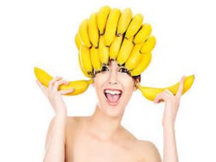 Φωτογραφία για Λαμπερά μαλλιά με την πιο εύκολη μάσκα μαλλιών με μπανάνα!