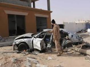 Φωτογραφία για Λιβύη: Τουλάχιστον 6 νεκροί και 10 τραυματίες από την έκρηξη αυτοκινήτων στην πόλη Ντέρνα
