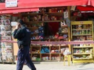 Φωτογραφία για Δε πίστευαν στα μάτια τους οι Αστυνομικοί μόλις είδαν ποιος ήταν ο 22χρονος που έγδυσε περίπτερο