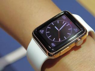 Φωτογραφία για Ιδιοκτήτες του Apple watch διαμαρτύρονται για εγκαύματα