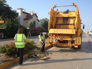 Φωτογραφία για Πάτρα: Συνεργεία καθαρίζουν τις νησίδες κεντρικών οδικών αρτηριών