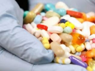 Φωτογραφία για Προσφορά φαρμάκων στο Κοινωνικό Ιατρείο Δήμου Λάρνακας