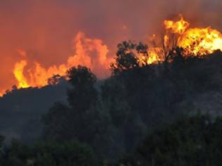 Φωτογραφία για Ανεξέλεγκτη η φωτιά σε περιοχή της Κορίνθου