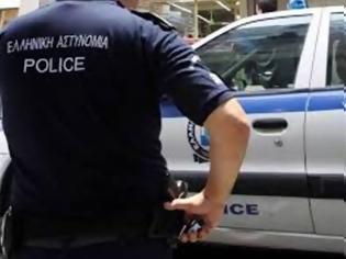 Φωτογραφία για Aγρίνιο: Έλληνες προσποιήθηκαν τους αστυνομικούς και εξαπάτησαν Πακιστανούς αποσπώντας τους 750 ευρώ!