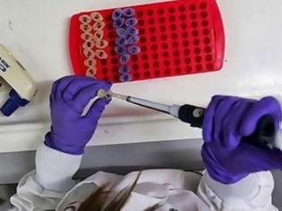 Φωτογραφία για Δοκιμαστικό εμβόλιο για τον Έμπολα αποδείχθηκε αποτελεσματικό σε ποσοστό 100%