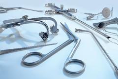 ΑΠΙΣΤΕΥΤΟ: Γιατροί είχαν ξεχάσει μέσα της χειρουργικό ψαλίδι επί τρία χρόνια! [photo]