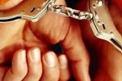 : 28χρονος βίασε ανήλικη στην πυλωτή της πολυκατοικίας της