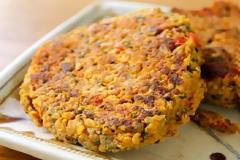 Η συνταγή της ημέρας: Μπιφτέκια λαχανικών με λίγες θερμίδες