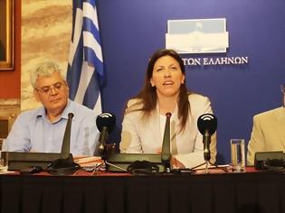 Φωτογραφία για ΜΕ ΑΙΧΜΕΣ ΚΑΙ «ΚΑΡΦΙΑ» Ο ΑΠΟΛΟΓΙΣΜΟΣ ΤΗΣ ΖΩΗΣ ΚΩΝΣΤΑΝΤΟΠΟΥΛΟΥ ΓΙΑ ΤΟ ΕΡΓΟ ΤΗΣ ΒΟΥΛΗΣ