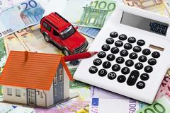 Ο διάβολος κρύβεται στις λεπτομέρειες: Αυξήσεις τελών, αλλαγές σε 100 δόσεις και αντικειμενικές