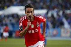 ΣΚΑΕΙ ΚΙ ΑΛΛΗ ΒΟΜΒΑ ΣΤΟ ΛΙΜΑΝΙ! *ΒΙΝΤΕΟ*