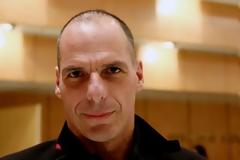 Αλλη μια δήλωση - ΠΡΟΚΛΗΣΗ: Συνεργάτης Βαρουφάκη: 