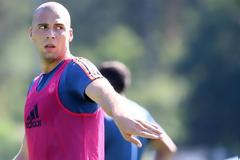 ΣΤΗ ΛΙΣΤΑ ΤΗΣ ΦΙΟΡΕΝΤΙΝΑ Ο... «ΦΕΥΓΑΤΟΣ» ΚΑΣΑΜΙ