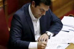 Ραγδαίες πολιτικές εξελίξεις: Τρίτο μνημόνιο μέχρι τον Δεκαπενταύγουστο και στο βάθος... εκλογές