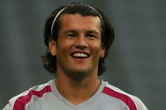 ΕΚΕΙ... ΚΑΤΑΛΗΓΕΙ Ο ΒΑΛΝΤΕΖ!