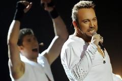 Τι δουλειά νομίζετε ότι κάνει ο Γιώργος Αλκαίος;