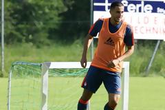 ΕΠΙΜΕΝΟΥΝ ΓΙΑ ΕΛΑΜΠΝΤΕΛΑΟΥΙ, ΑΛΛΑ...