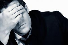 Oι βασικες αιτίες που παθαίνουμε καταθλιψη