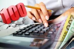 Κάνε μπάνια ελληνικέ λαέ! Εσύ πλατσουρίζεις κι η... ατυχία σου δουλεύει