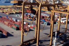 Μείωση του ελλείμματος εμπορικού ισοζυγίου