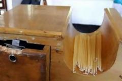 Ληστής παγκαριού γρονθοκόπησε στο πρόσωπο αστυνομικίνα...