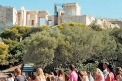 Αποδείξεις με μηδενικό ΦΠΑ εκδίδει το Ταμείο Αρχαιολογικών Πόρων στην Ακρόπολη [video]