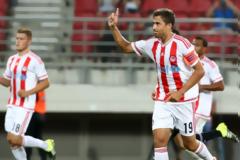 ΠΗΡΕ ΤΗΝ ΜΠΑΛΑ ΚΑΙ... ΣΗΚΩΣΕ ΤΟ ΚΑΡΑΪΣΚΑΚΗ ΣΤΟ ΠΟΔΙ!