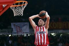 Ο ΛΟΤΖΕΣΚΙ ΓΙΑ ΤΟΝ ΓΙΟ ΤΟΥ ΚΑΙ ΤΟΝ... ΝΕΟ ΟΛΥΜΠΙΑΚΟ! *ΒΙΝΤΕΟ*