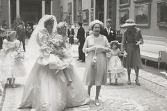 Βλέπουν το φως της δημοσιότητας 34 χρόνια μετά - Αδημοσίευτες φωτογραφίες από τον γάμο της Νταϊάνα και του Κάρολου