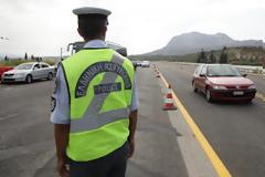 Αυξημένα μέτρα της Τροχαίας σε όλη τη χώρα λόγω Δεκαπενταύγουστου