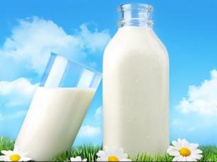 Φωτογραφία για Πόσο γάλα πίνετε; ΑΥΤΟΙ είναι οι σοβαροί κίνδυνοι για όσους πίνουν πολύ γάλα