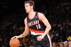 ΚΑΙ ΕΠΙΣΗΜΑ ΣΤΟΝ ΔΡΟΜΟ ΤΟΥ ΟΛΥΜΠΙΑΚΟΥ Ο ΚΛΑΒΕΡ!