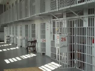 Φωτογραφία για ΑΝΕΞΕΛΕΓΚΤΗ η κατάσταση μέσα στις φυλακές - Τα ναρκωτικά κυκλοφορούν ελεύθερα από κρατούμενους - Αλλη μια σύλληψη από την αστυνομία