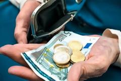 Τι αλλάζει στα όρια ηλικίας και τις συντάξεις...