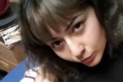 Δείτε την φοιτήτρια που δεν κάνει ότι και οι υπόλοιπες...