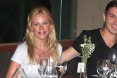 Διακοπές... κόλαση! Στο τμήμα η Ζέτα Μακρυπούλια...