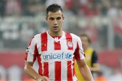 ΧΤΥΠΑΝΕ ΤΟ... ΚΕΦΑΛΙ ΤΟΥΣ ΓΙΑ ΜΙΛΙΒΟΓΕΒΙΤΣ! (PHOTO)