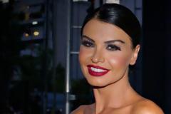 Νίνα Λοτσάρη: Πολλές φορές είμαι και η γυναίκα και ο άντρας για να επιβιώσω