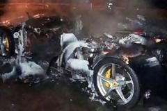 Έκαψε την Φεράρι του για να του πάρει ο μπαμπάς του καινούργια