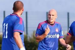 Ο ΚΑΜΠΙΑΣΟ ΚΑΙ ΟΙ... «ΦΩΝΕΣ» ΤΟΥ!