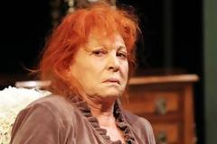 H Διαβάτη ξαναχτυπά και απορούμε - Τι είπε για τη Μενεγάκη;