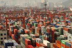 Λύση στο θέμα των ακινητοποιημένων κοντέινερς στον Πειραιά