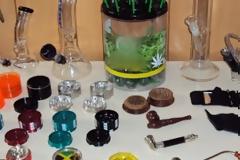 ΔΕΙΤΕ γιατί συνελήφθη 42χρονος - Οι καραμέλες που πουλούσε είχαν μέσα... [photo]