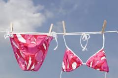 Έτσι θα πλύνετε σωστά το μαγιό σας...