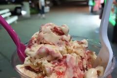 ΑΥΤΟ είναι το πιο… πικάντικο παγωτό του καλοκαιριού! [photos]